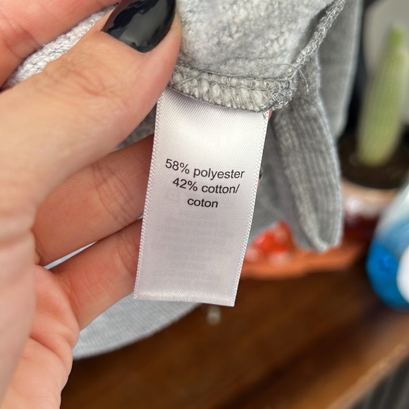 Maurices Crewneck - Picture 4 of 5